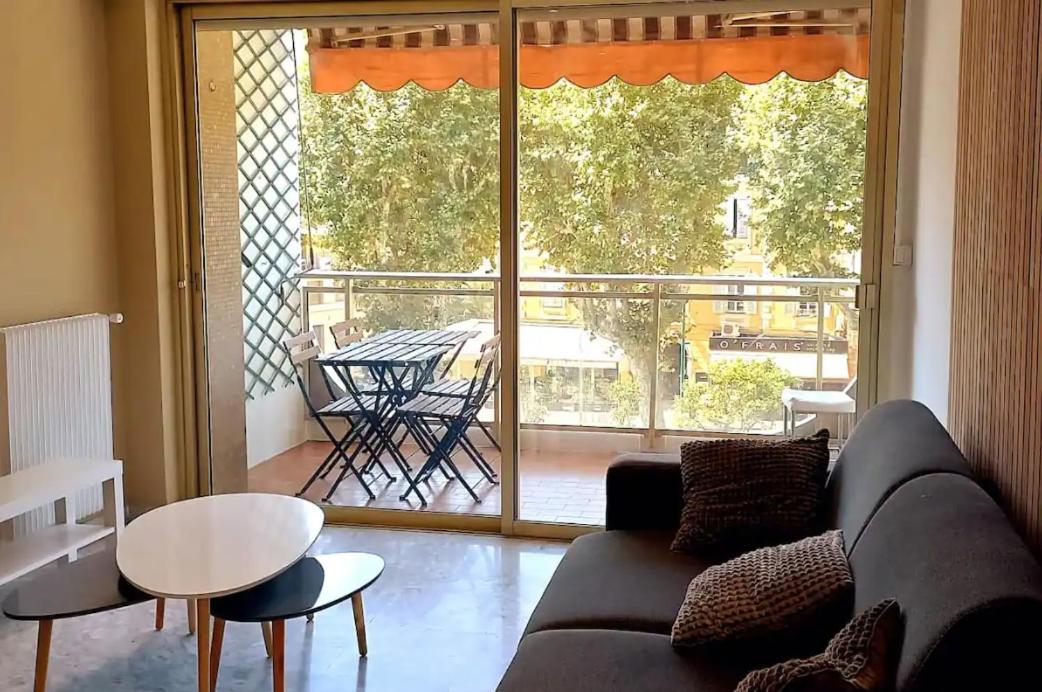 Immeuble Le Regency, Appartement 4 Pieces, 80 Metres De La Plage マントン エクステリア 写真