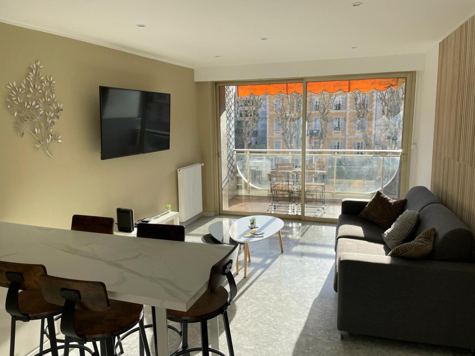 Immeuble Le Regency, Appartement 4 Pieces, 80 Metres De La Plage マントン エクステリア 写真